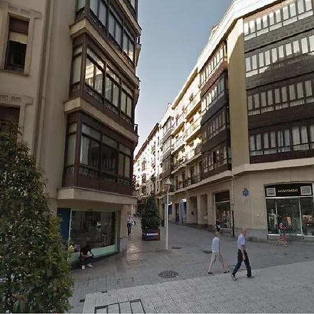 Villarias *